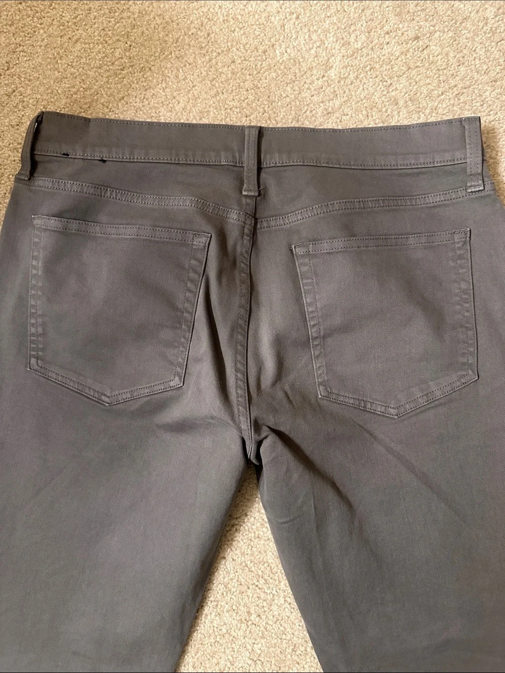J. Crew Men's Slim Straight Pants - Charcoal Gray. W33,L30